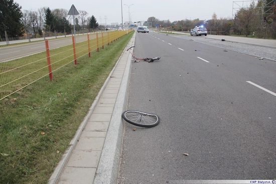zderzenie motocyklisty i rowerzysty w Białymstoku